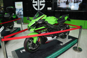 The Exciting Return of Kawasaki’s Ninja ZX-10R and Z900 for 2024