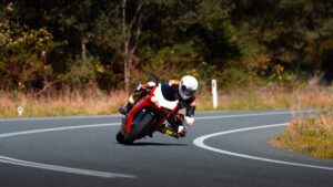 Are You Ready to Master Motorcycle Cornering? Discover the Secrets!